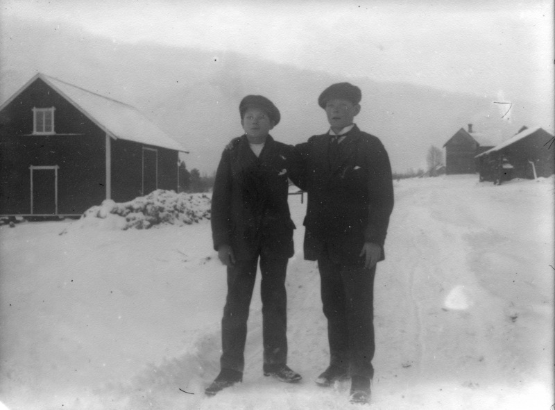 1916 Stunis Anders och ?