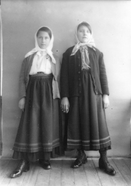 1917 Tomt Stina och Stunis Anna