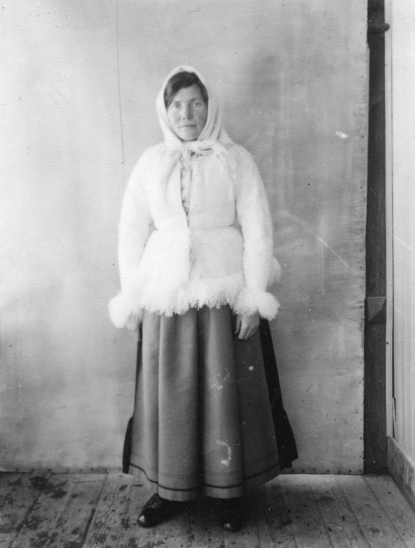 1918 Lina