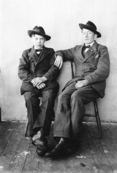 1918 Bos Hjalmar och Olhans Bertil