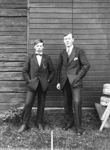 1919 Hjalmar och Karl