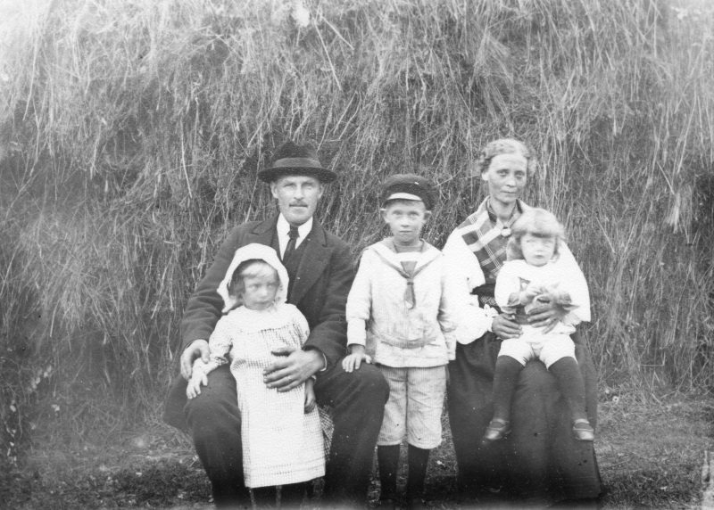 1919 Bos Annas familj