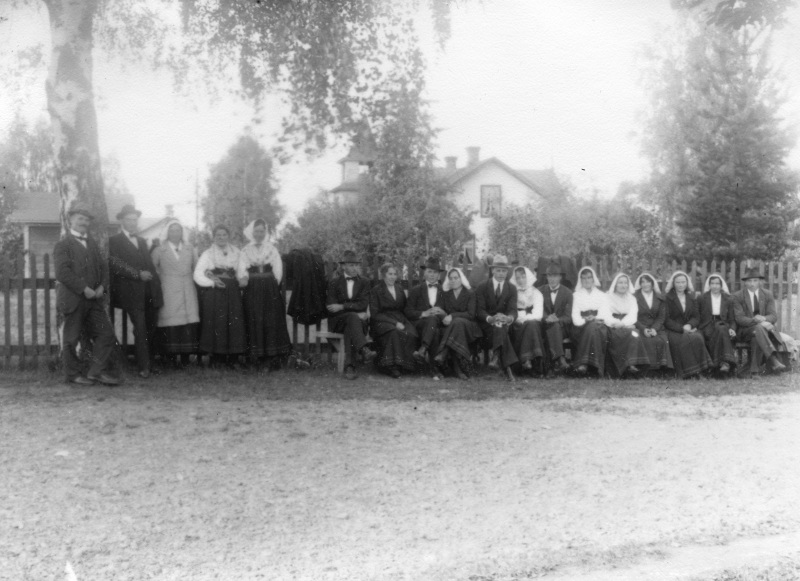1922 Sångare i kyrkparken