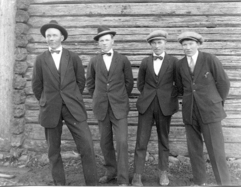 1925 Jannes, Daniel, Axel och Blixt