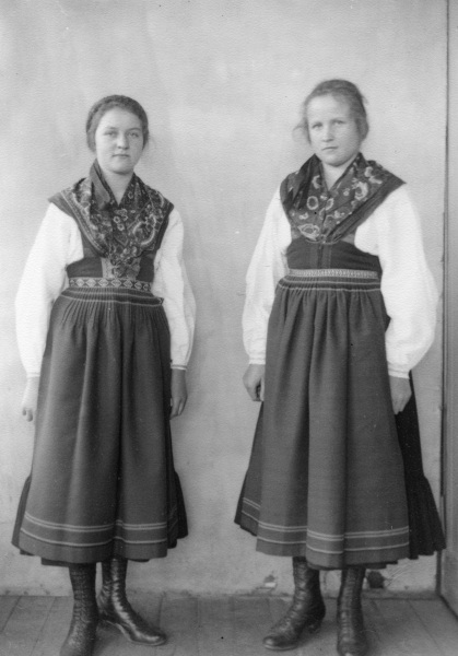 1925 Karin och Anna