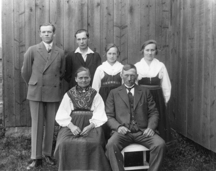 1928 Måsullfolk från Bodarna
