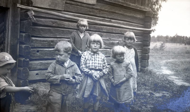 Barn från Olsnäs
