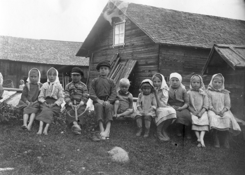 Barn i Ryssa 1916