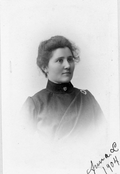 Anna L 1904
