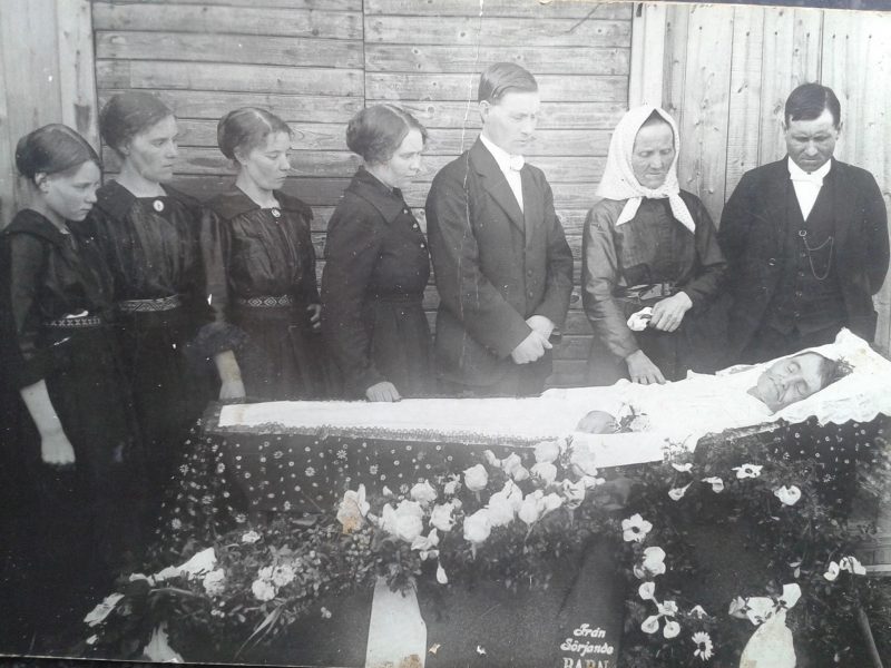 Bond Anders begravning 1921