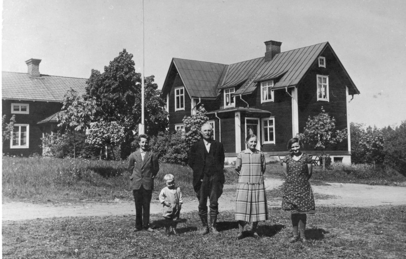 Familjen Holmer på Ålmasgard